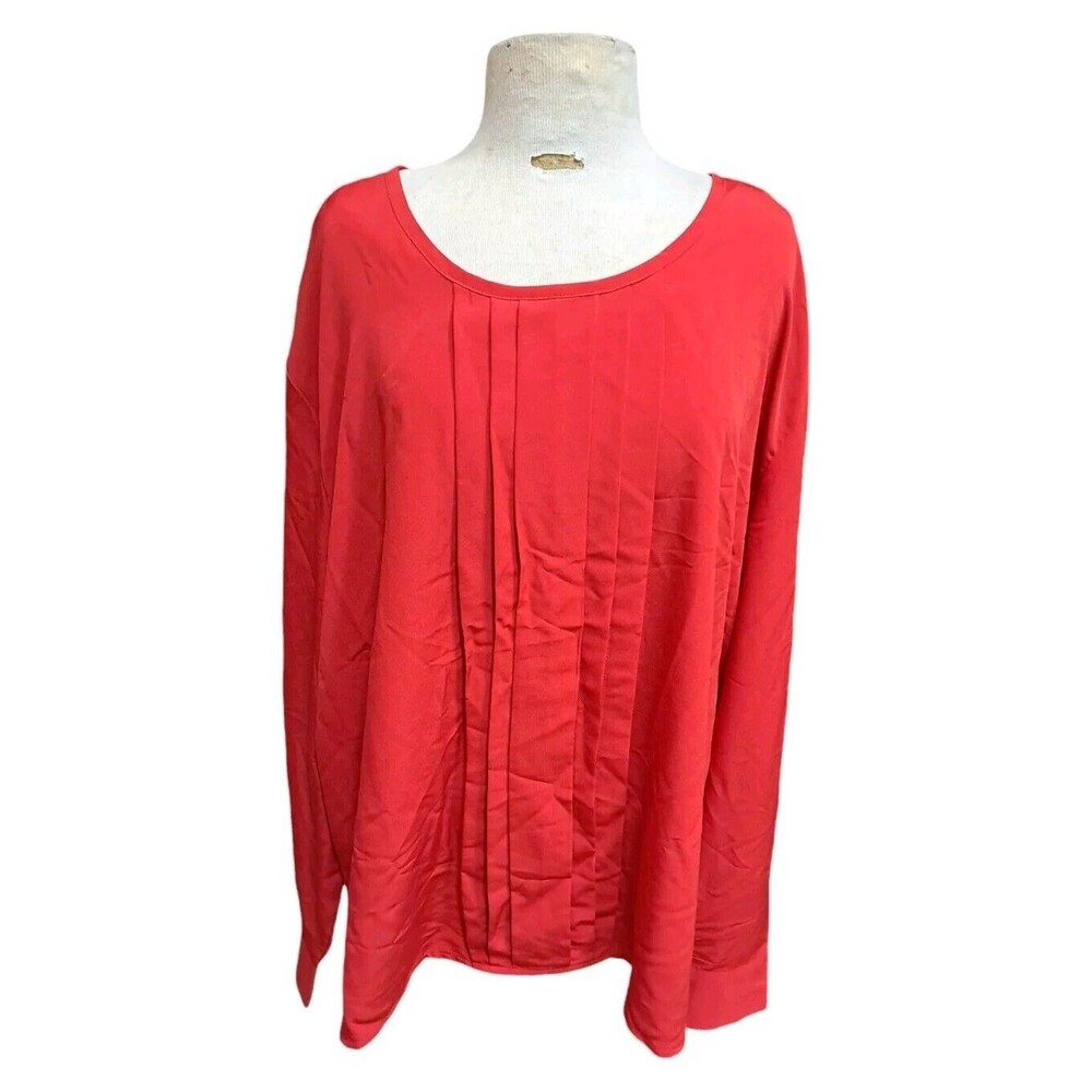 AFFINITY APPAREL Dressy Top Women’s 5XL Red Pleated Blouse Zip Back Gold Buttons
